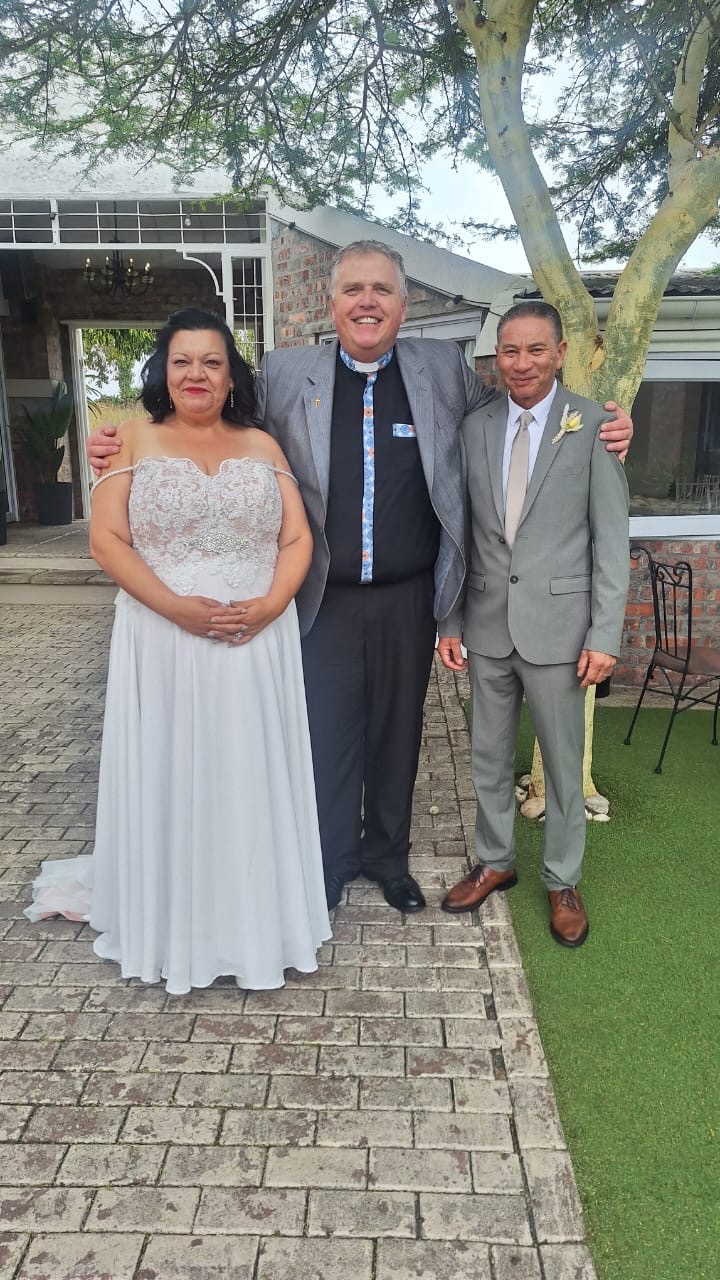 Wedding ceremony by Dr. Gerrit Rademeyer in Kathu