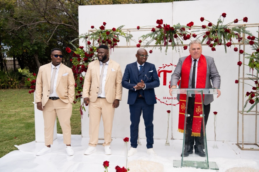 Wedding ceremony by Dr. Gerrit Rademeyer in Kathu